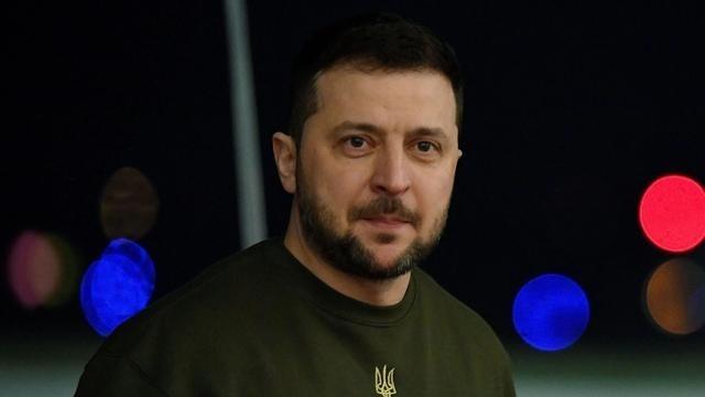 红尘史书：泽连斯基 最大的错觉就是，自以