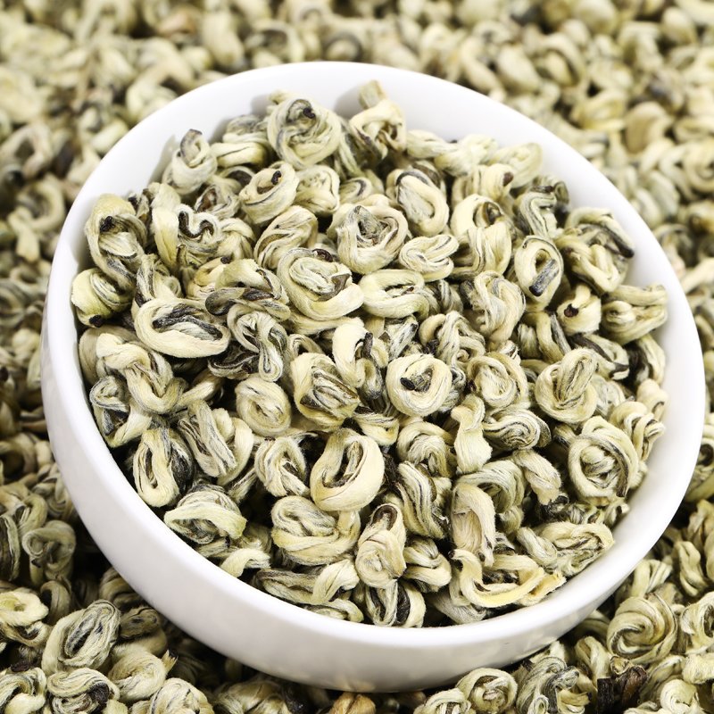 云南高山碧螺春绿茶