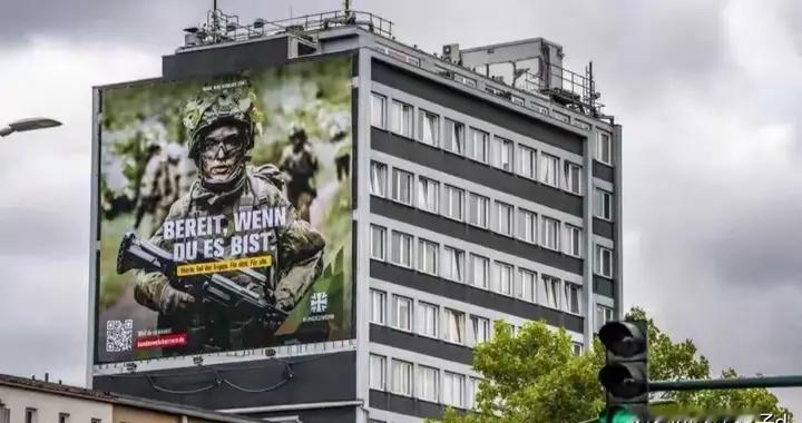 当和平成为奢侈品！美德强征壮丁背后，谁在推动世界走向战争边缘