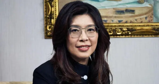 集体“逼宫”、说明郑丽文做对了！两个布局，注定卢秀燕难有作为