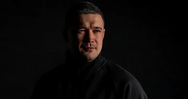 高人气的乌防长被撤换，“他遭到腐败派系抹黑”
