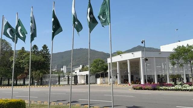 老五服饰：《纽约时报》：伊朗代表团获准在