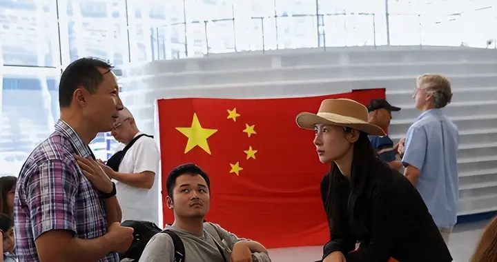 海外华人回国后态度集体转变！斩杀线开始蔓延，崇洋媚外者被打脸