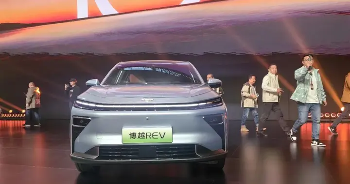吉利博越REV惊喜价10.79万起，1.5L增程动力