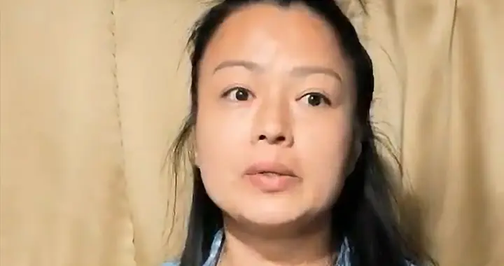 49岁香港艺人移居美国做厨师，遇工伤致左手残废，自曝生活难自理