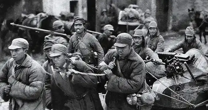 45万精锐换来一座空城，武汉会战日本赢了，却把老本打没了。