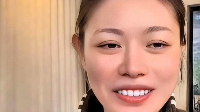 娱见真章：昨天葛荟婕直播，有人问章子怡还