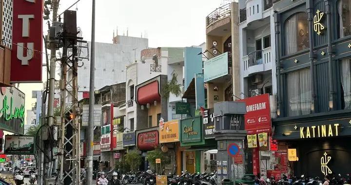 碰见中国人就打？这个国家这么讨厌中国人，为啥我们还要去旅游？