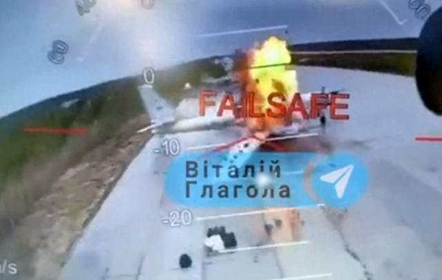 乌军突然猛攻俄后方，24小时内摧毁40架战机，俄战略力量损失惨重