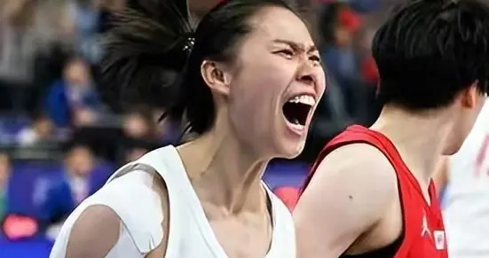 随着日本女篮亚运会12人名单公布，中国女篮两核心回归，冲冠稳了