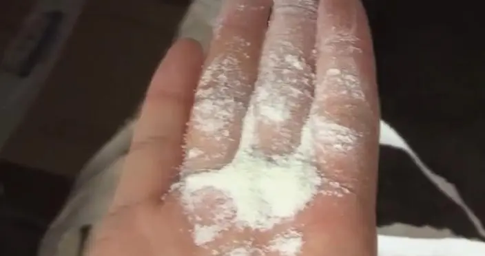 央媒怒批电商平台！放任“假奶粉”不管，导致流窜全国，坑害老人