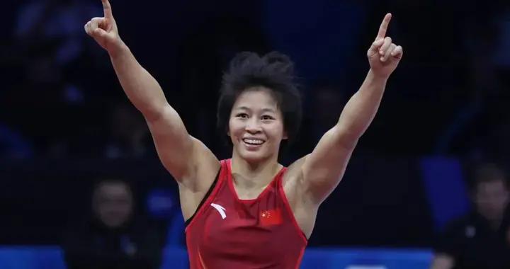 摔跤世锦赛中国女将揽三金