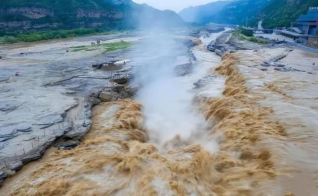 黄河将告别“地上河”？20余年调沙32.5亿吨，下游河道下降3.1米
