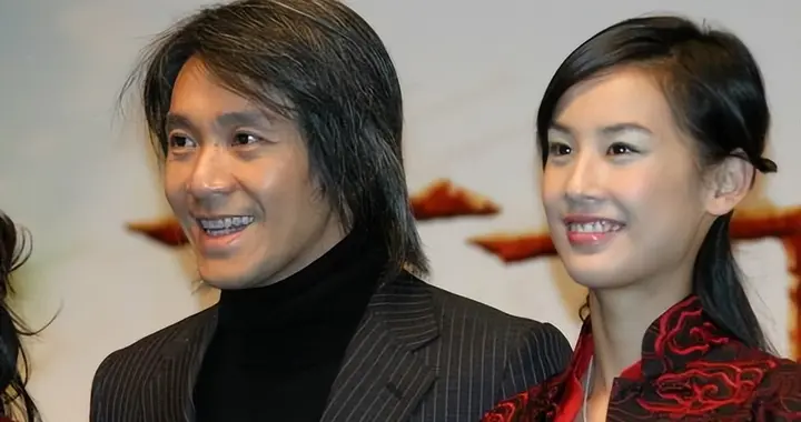 曾对簿公堂控诉，今多次示好求和解，黄圣依20年没等来周星驰原谅