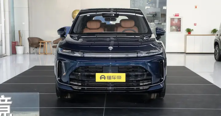 标配华为乾崑全家桶，实用才是家庭出行刚需               ...