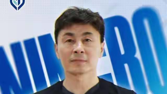 范德萨：又一位申花名宿执教球队！这是申花