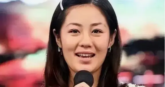 演员毕畅：被赵本山养了11年，最后悔的就是嫁给被判14年的前夫！