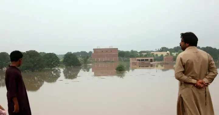 印度深夜突袭放水：15万民众流离失所，是“天灾”还是“水战”？