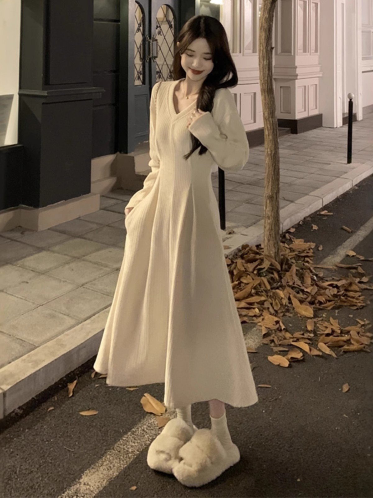 白色针织毛衣连衣裙女秋冬配大衣内搭打底