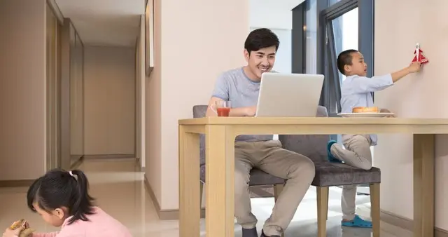 农村老家，大多数家庭正在经历这样的痛