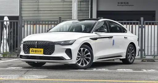 预算二十多万选豪华轿车，林肯Z和沃尔沃S60怎么选？