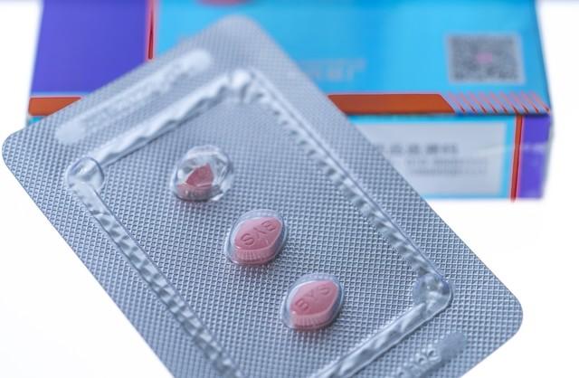 西地那非片，你敢随便口服吗？后果可能让你承受不住！