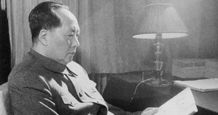 1965年钱信忠递报告至中南海，毛主席怒问卫生部长职责咋履行