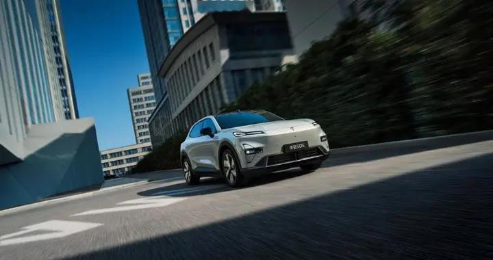 买深蓝S05能省多少？算笔明白账：国补、红包、置换、0息四重礼