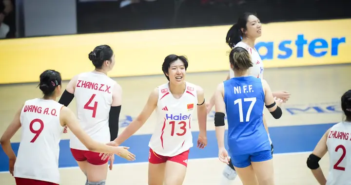 渐入佳境！中国女排轰三局25：21，横扫塞尔维亚队，取得两连胜