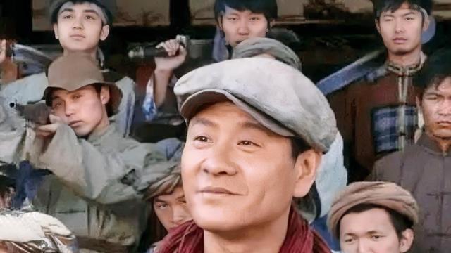 明天会吏好：资本抛弃朱亚文，根本不是因为