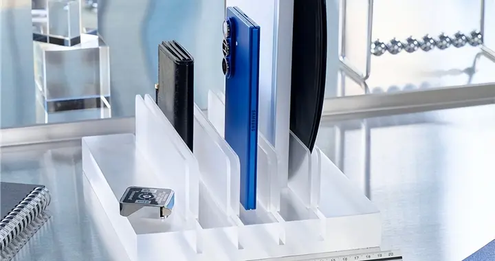 轻薄与强悍双向在线！职场精英实测体验三星Galaxy Z Fold7手机