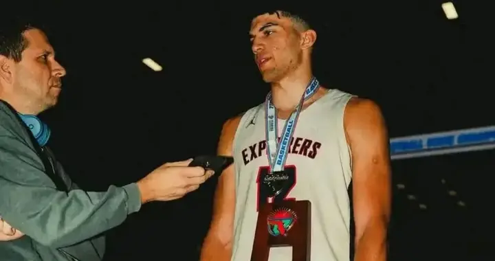 杨瀚森不培养，20+10准状元不想要！开拓者盲目追战绩，不划算