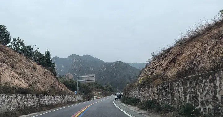 退市不影响股民索赔，时效仅剩半年，三盛教育违规被罚5520万元