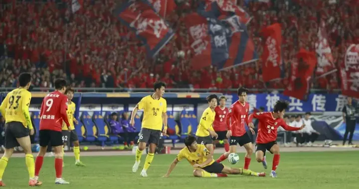 苏超军备竞赛升级，前国脚挂帅，水庆霞、张玉宁、李玮锋都来了