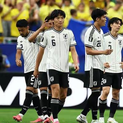 爱上小老弟：日本遭淘汰未能创历史，但实话