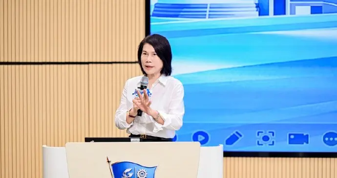 禁止早恋！董明珠为格力技校立规矩