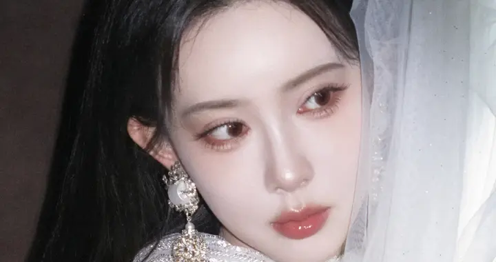 孟子义，清冷仙女，好白好美啊