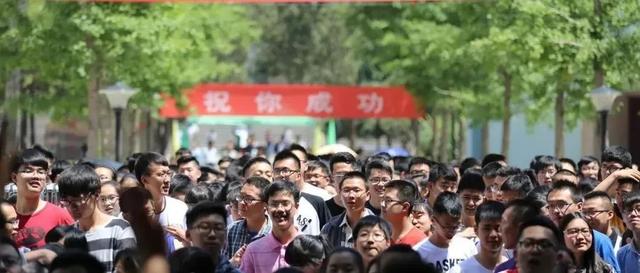 2025年监理工程师报名时间是什么时候？监理考试成绩保留几年？