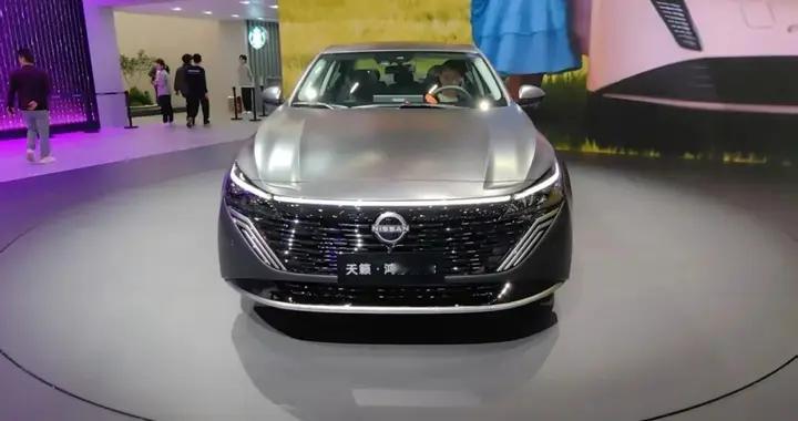 2025广州车展：东风日产天籁鸿蒙版，限时12.99万起