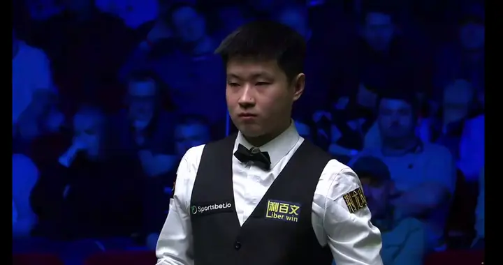 赵心童6-5险胜马克艾伦，背靠背进决赛将与希金斯争锋