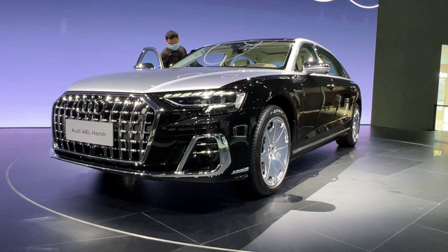 奥迪“掀桌子”，多款轿降幅大增，A8降26万A6L降18万