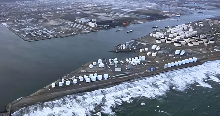 7.7级地震撕开日本夜空！舆论炸锅，日网民：快请发达中国救我！