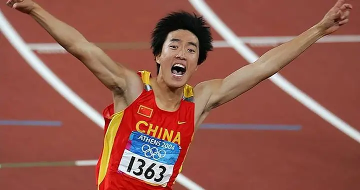 卸下110米栏，刘翔与吴莎，远离喧嚣过普通人的生活