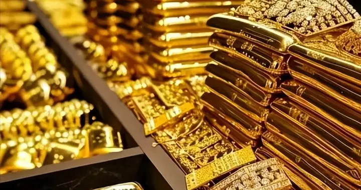 金价崩了？土耳其一个月狂抛60吨，中国却反手加仓！历史正在重演