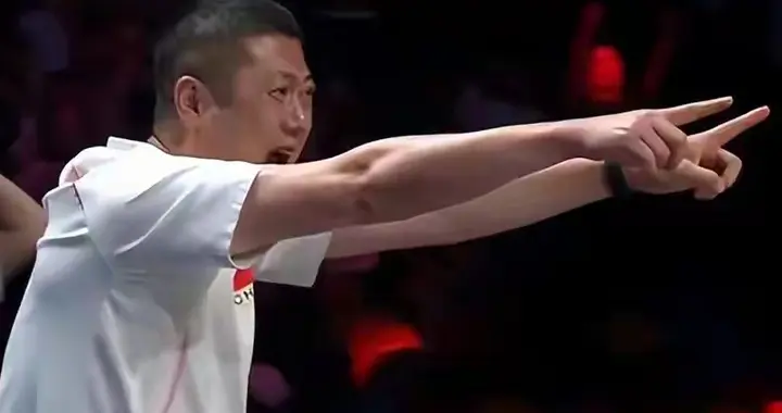 都是烟雾弹，亚锦赛冠军之争，就是中国女排与日本女排之间的较量