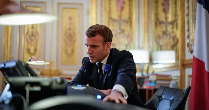 之前有多嚣张，现在就有多狼狈，马克龙态度急转，中方会答应吗