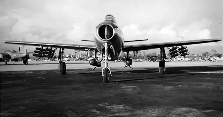 韩战美军被俘飞行员：1952年8月6日51-686号F-84被击落之谜