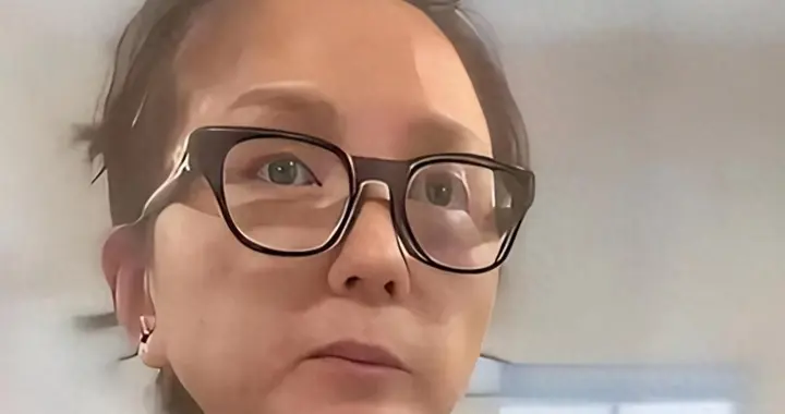 下个闫学晶？女星直播哭穷，月开销高达6位数，网友扒出更多黑料