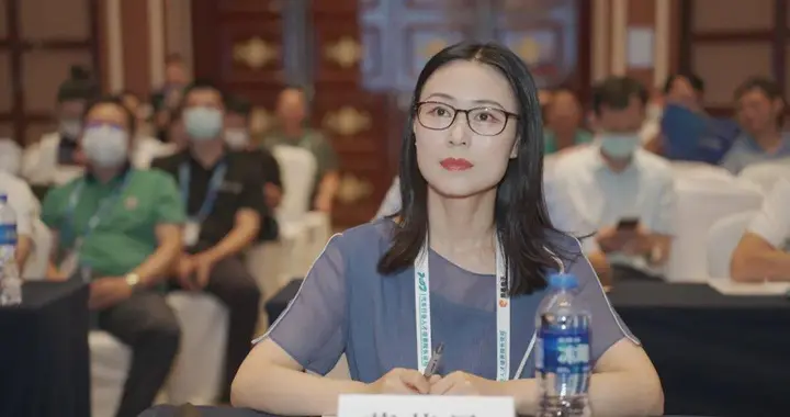 学而优则仕！江苏大学副校长蔡英凤职务变动，1985年生，才貌双全