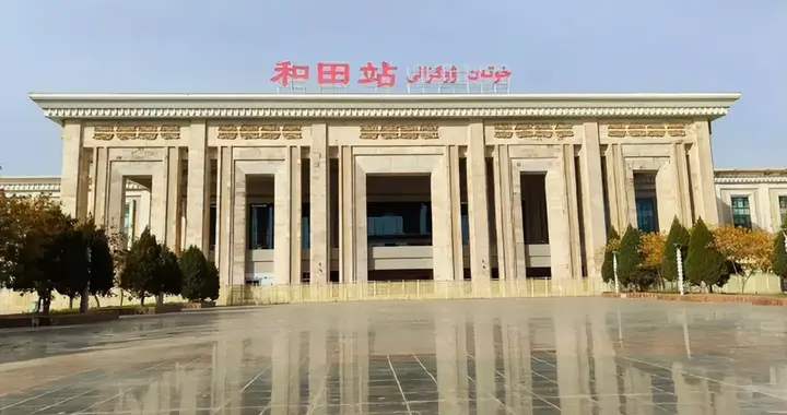一小国屡遭侵略，归入中国后不愿离开，现成我国的一个“宝贝县”